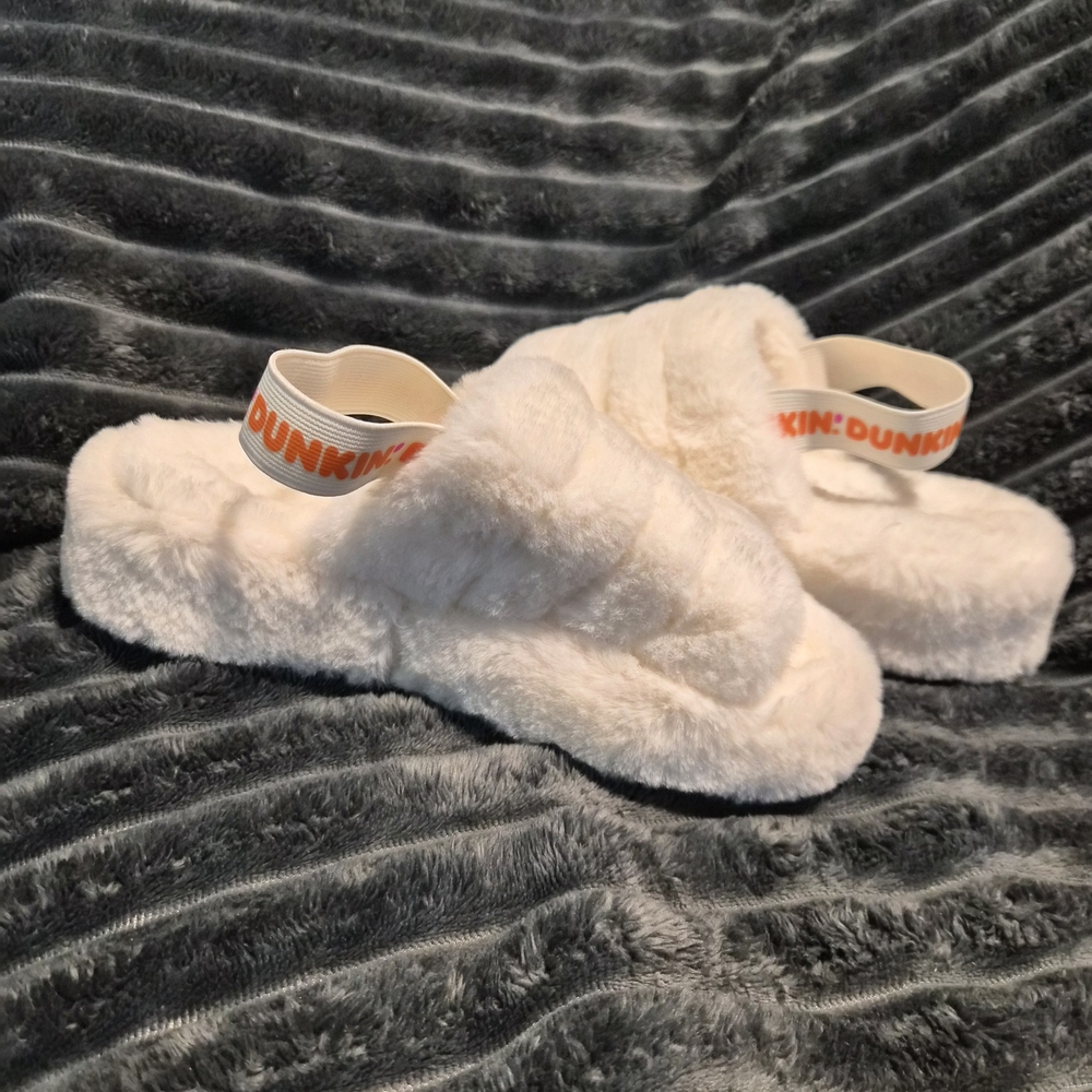 Dunkin Donuts White Fuzzy Slingback Slippers Coffee Lover Loungewear Womens Sz 7
